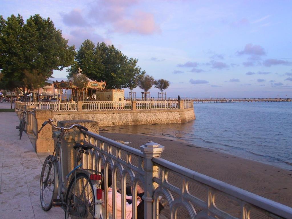 Villa Robert Shumann, A 700 M De La Plage Andernos-les-Bains Camera foto